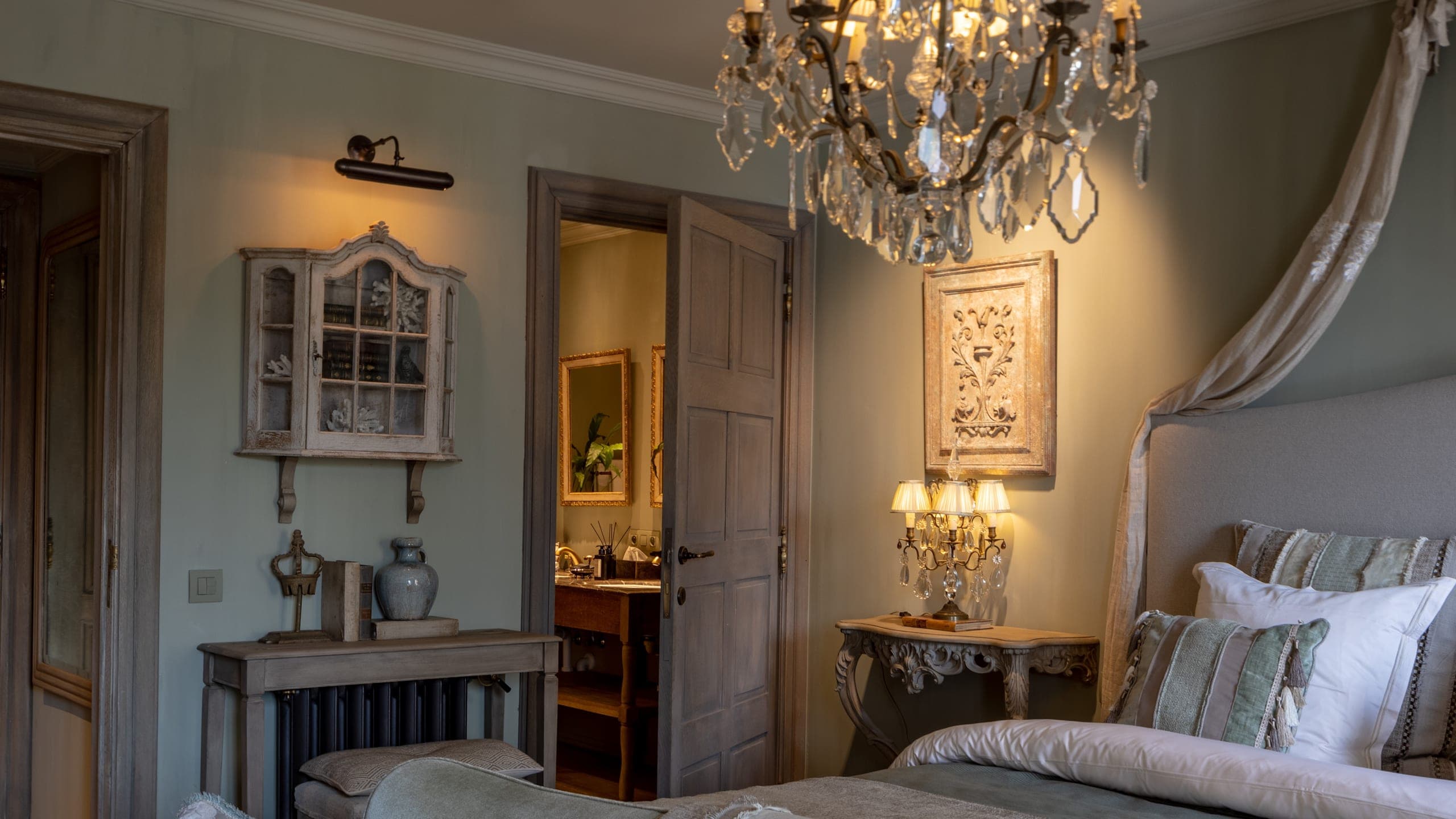 Classical Suite - Image 5