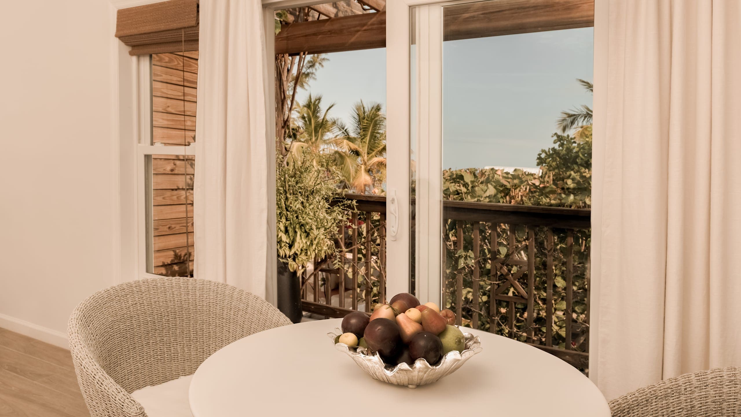 Beach Club Studio - Image 5