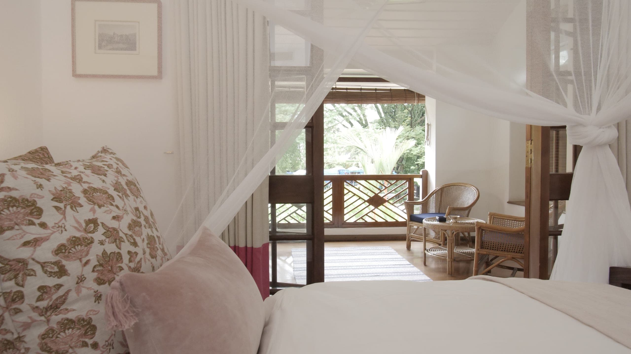 Aide de Camp - Image 3