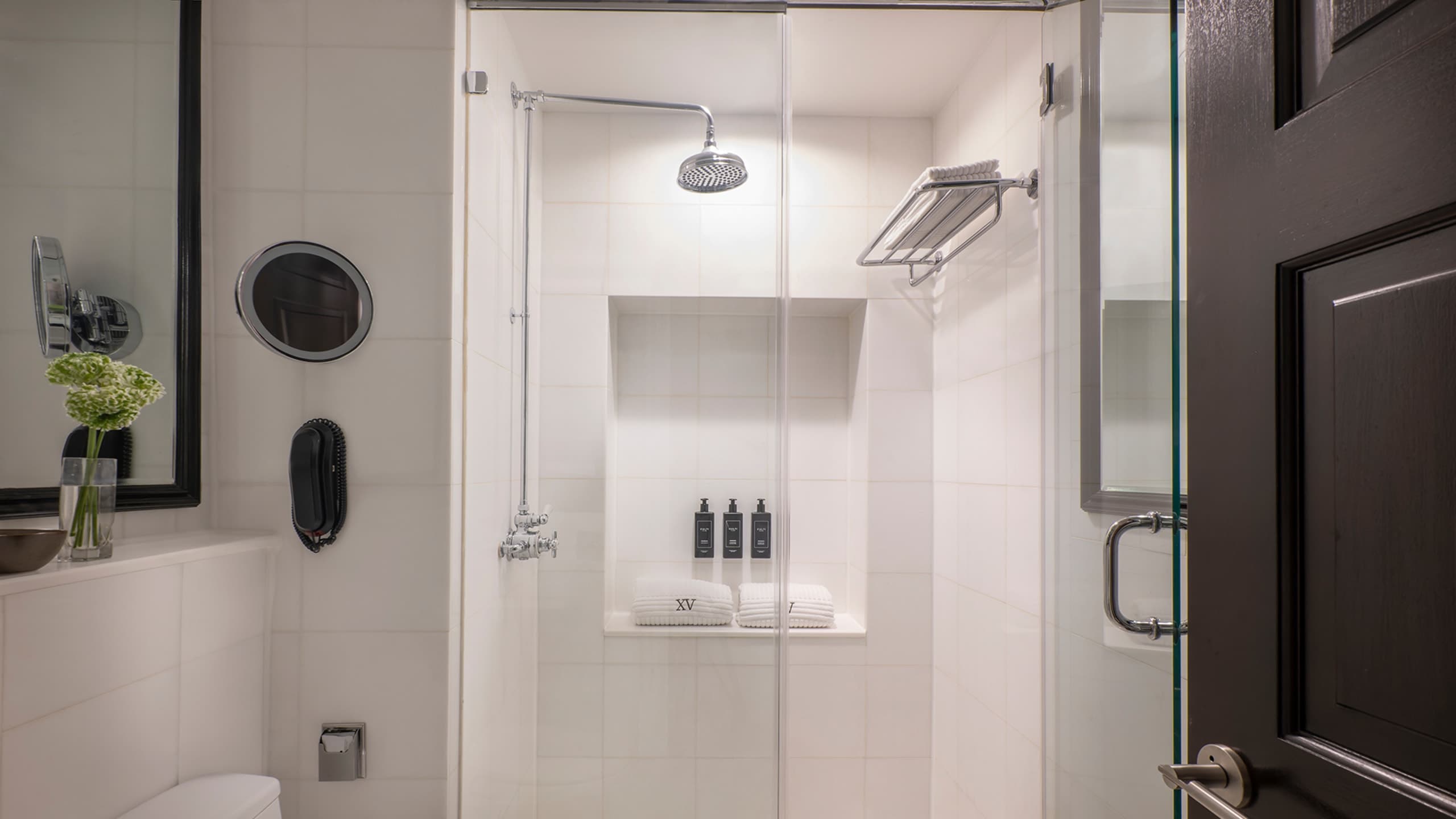 Classic Room - Image 1