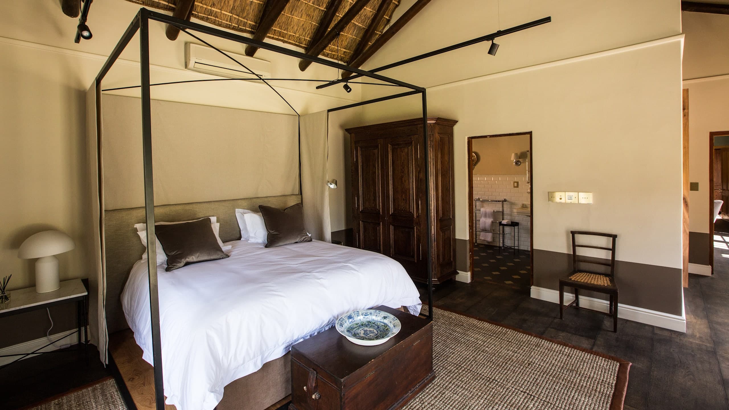 Manoir (2 Bedroom Villa) - Image 5