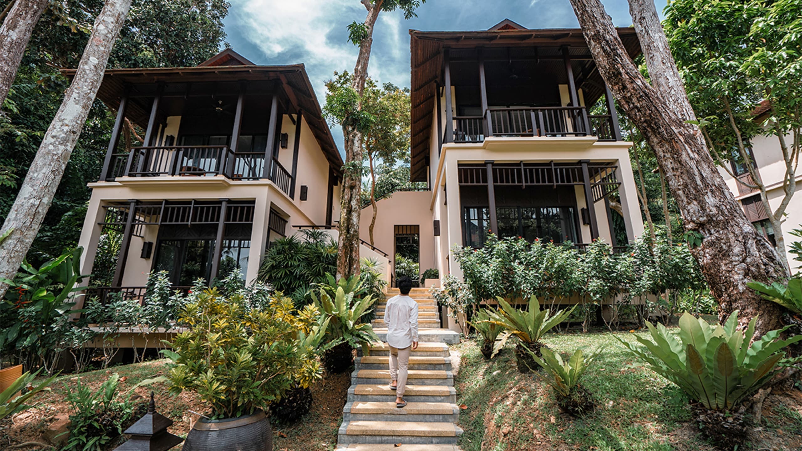 Deluxe Room - Image 3