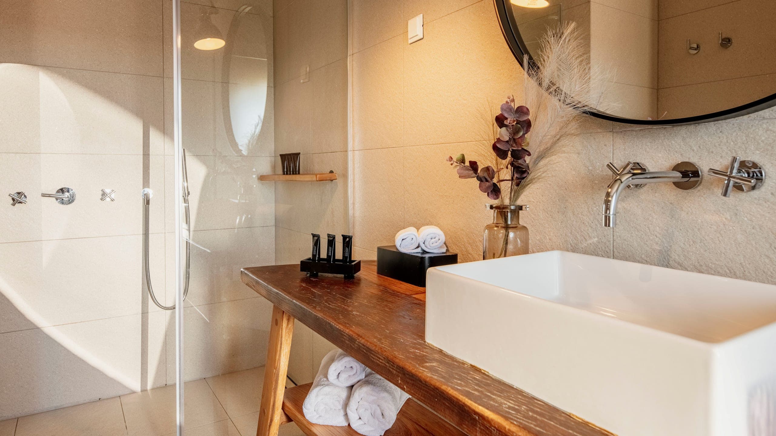 Superior Room - Image 2