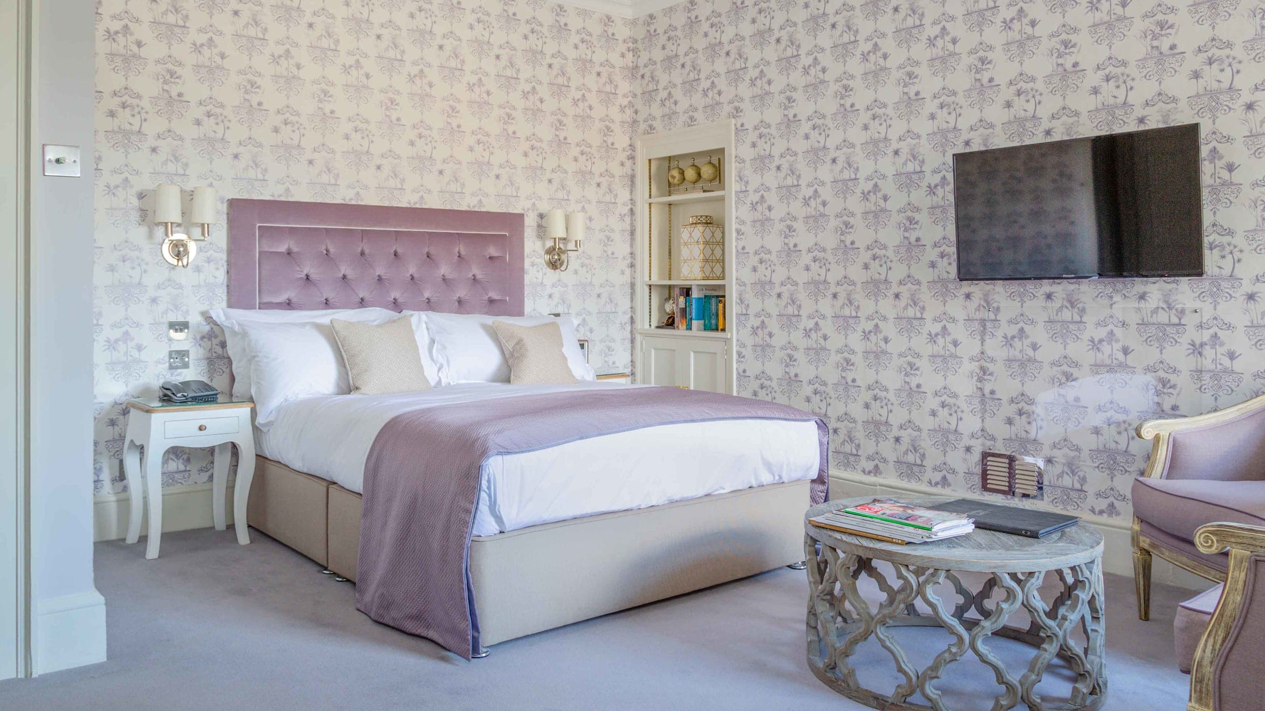 Superior Double Room - Image 5