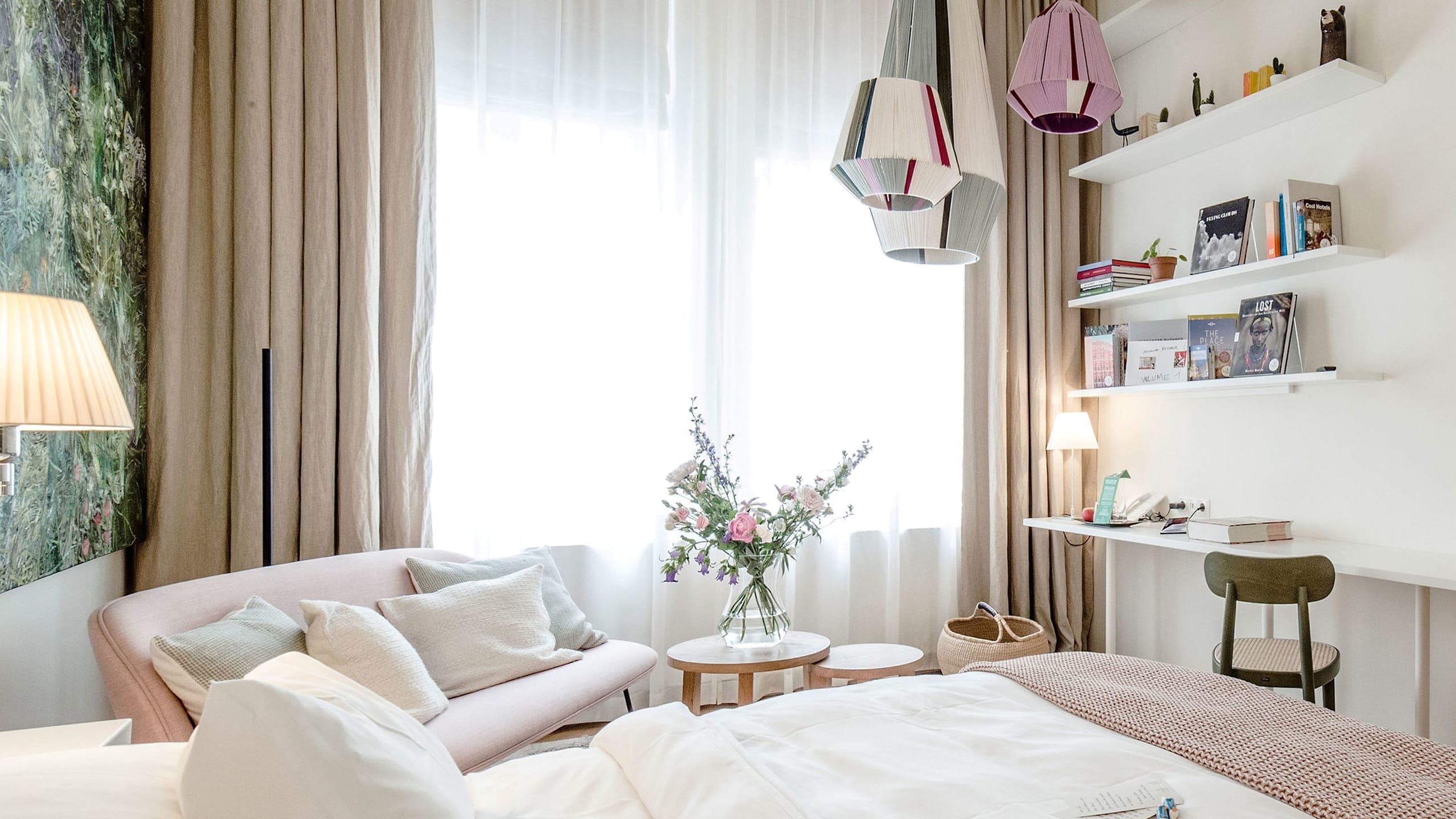 Double Room Medium - Image 11