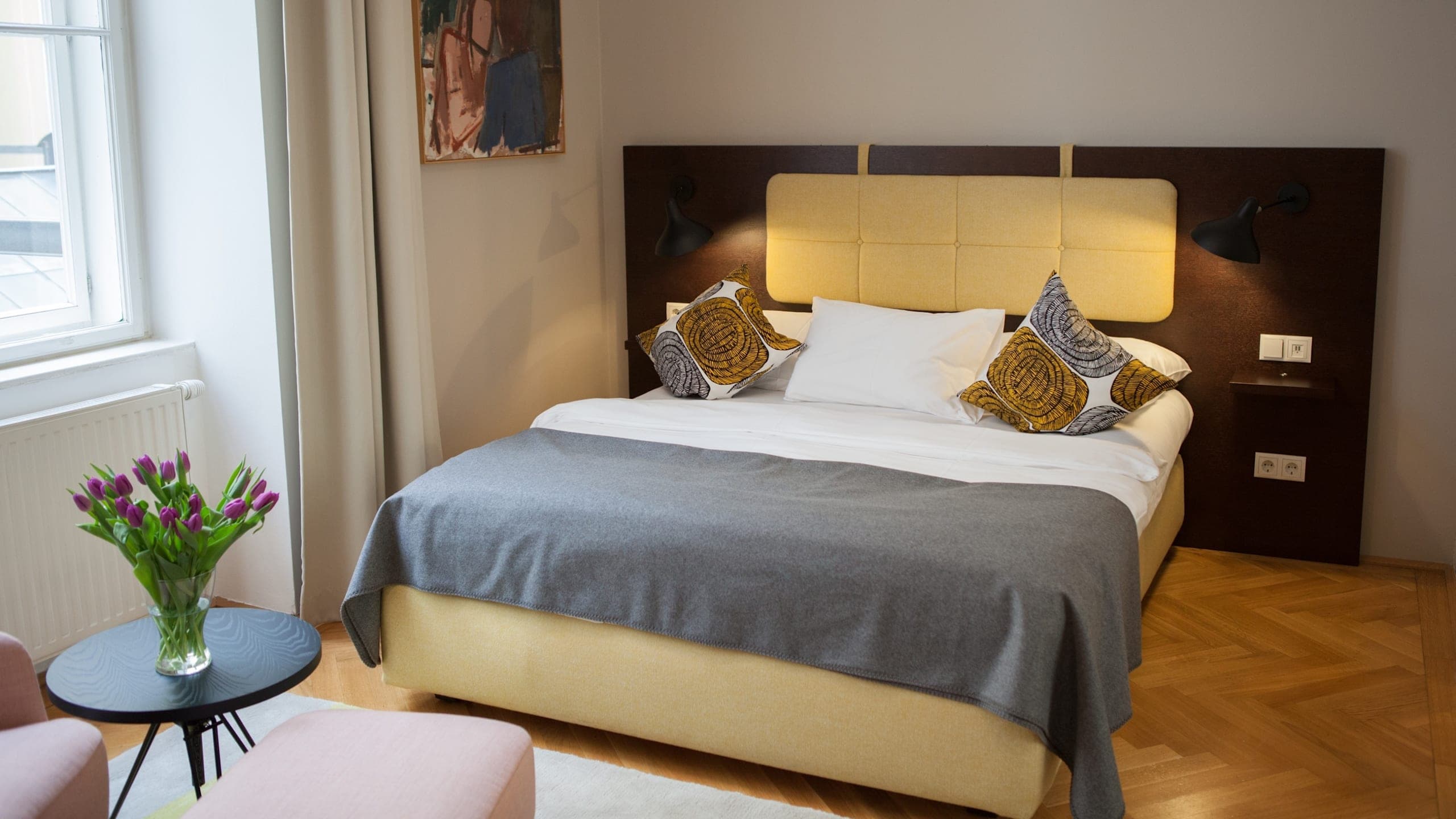 Double Room Medium - Image 8