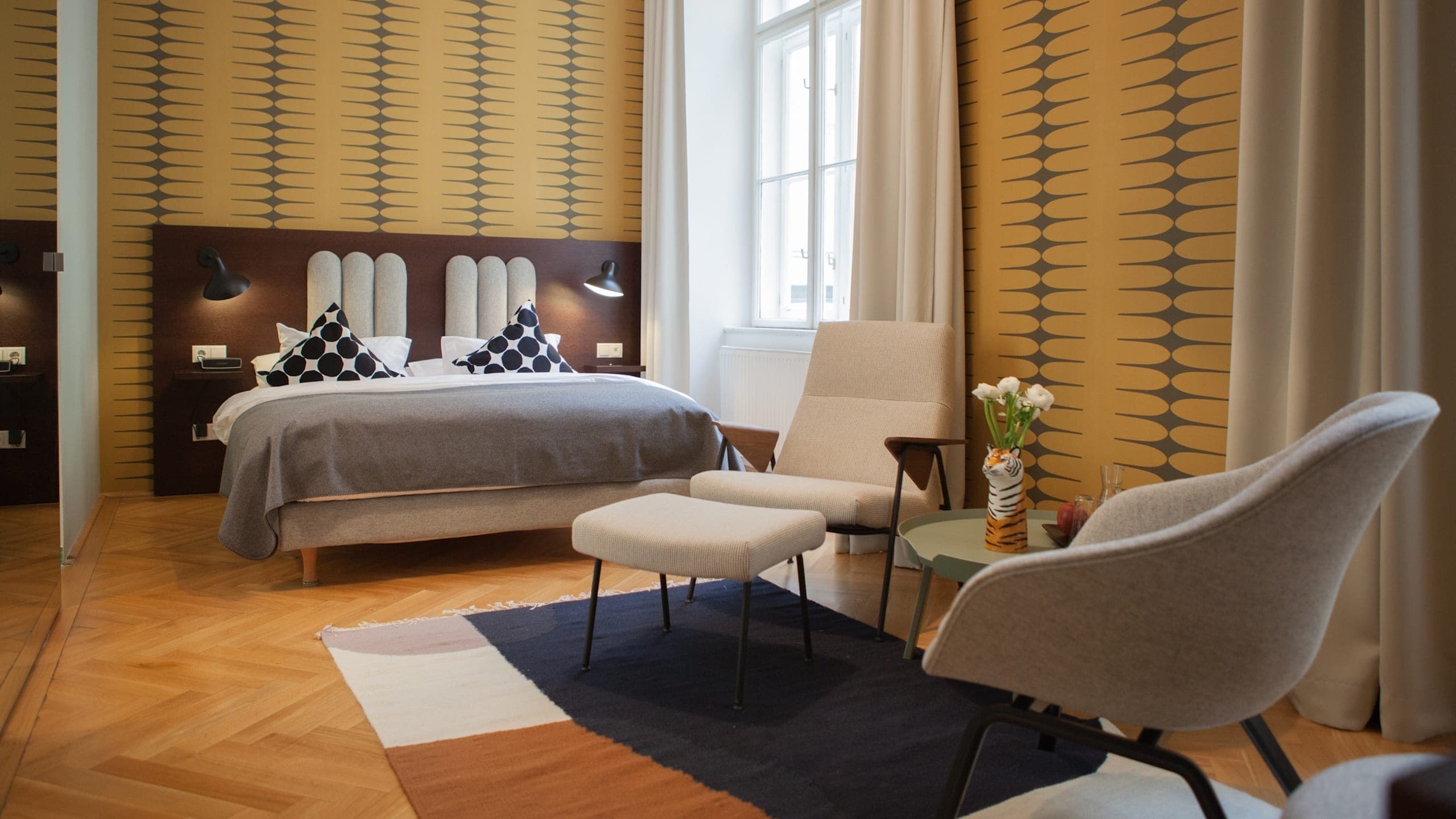 Double Room Medium - Image 3