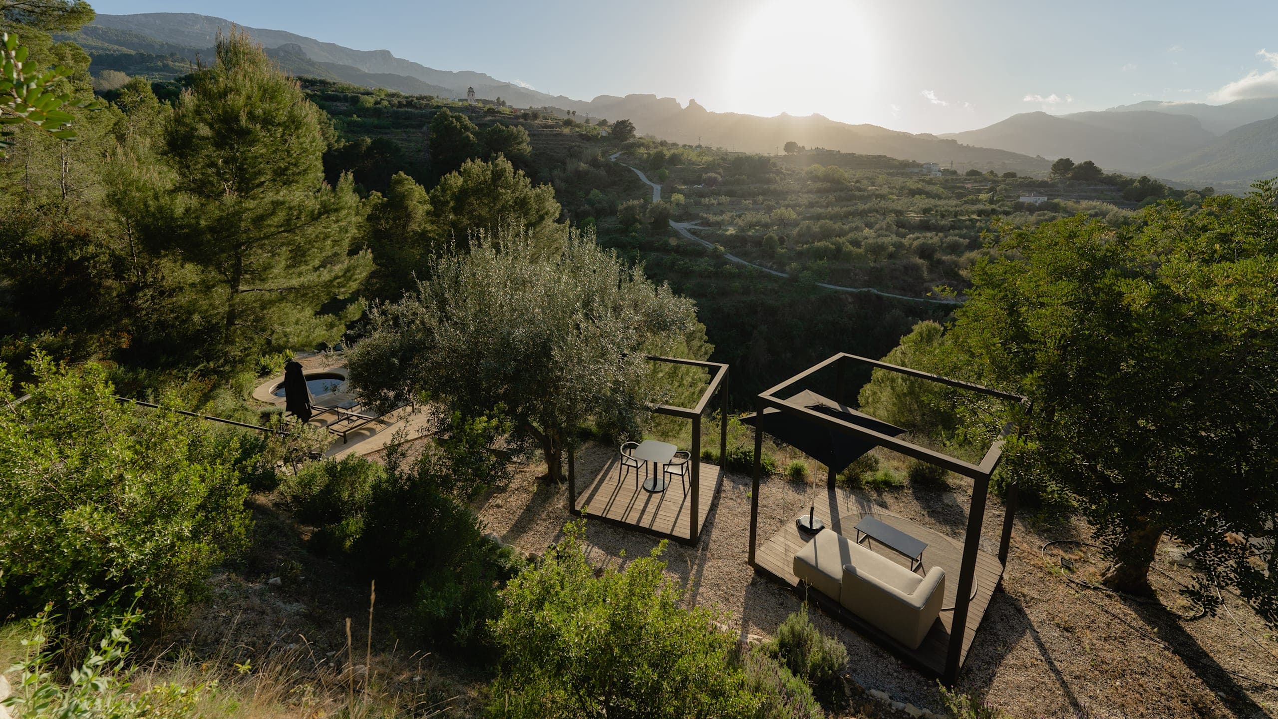 Pool Suite - Image 1