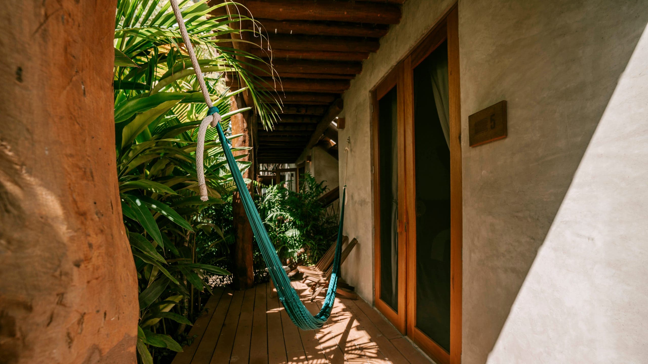 Jungle Double Room - Image 2