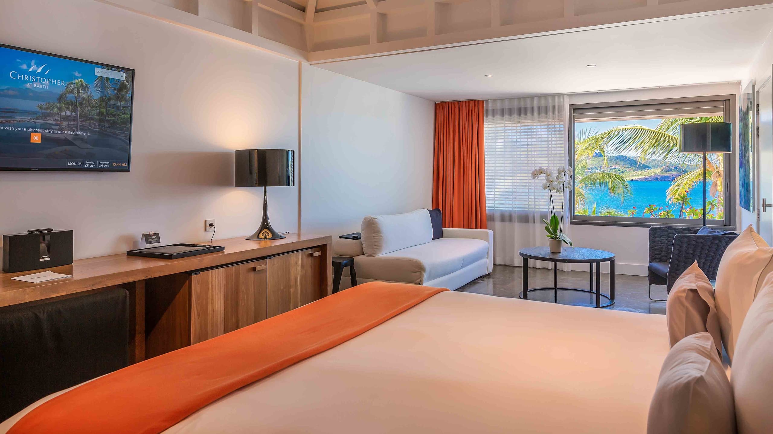 Ocean Junior Suite - Image 1