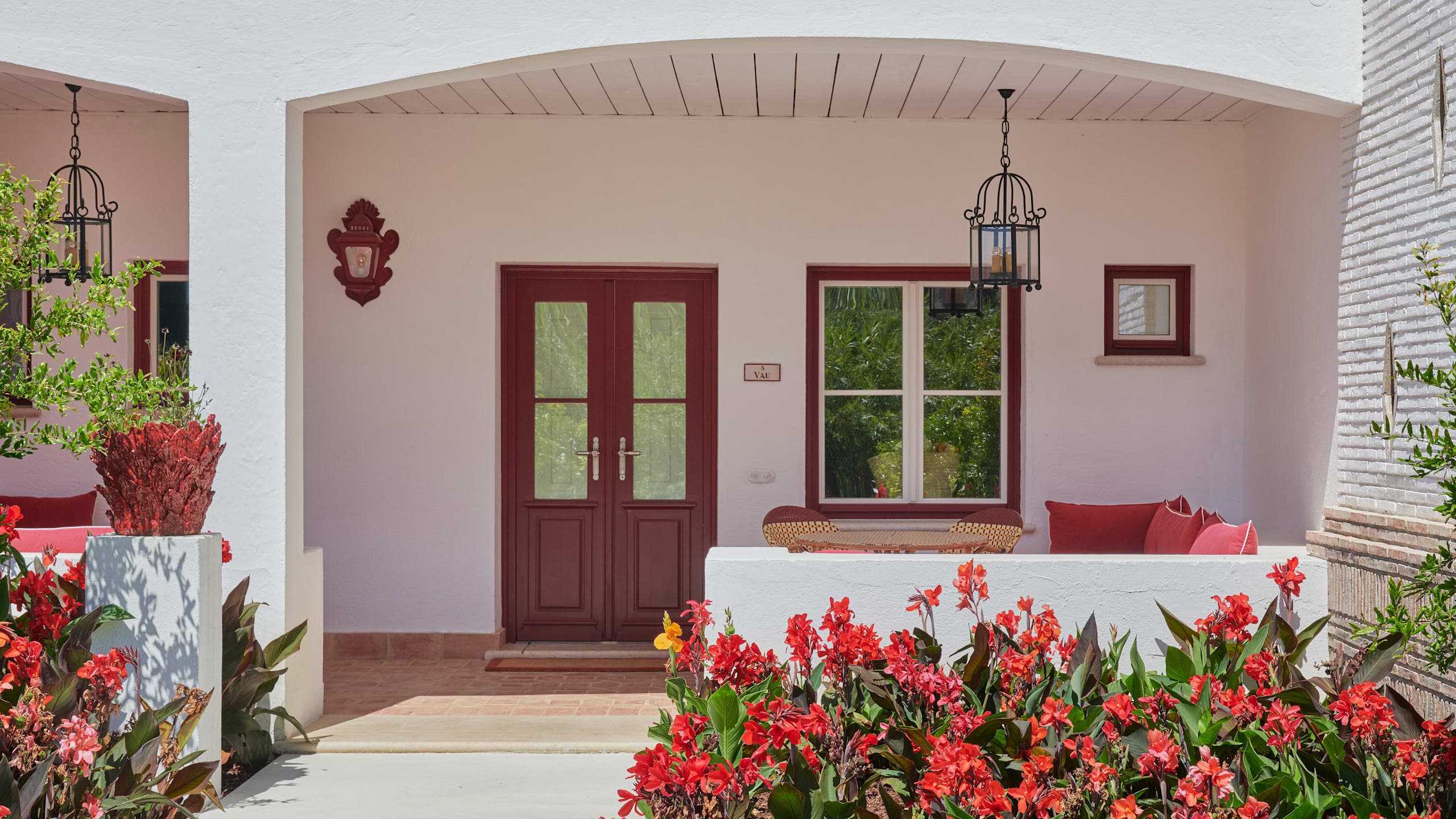 Jardim Português Junior Suite - Image 2