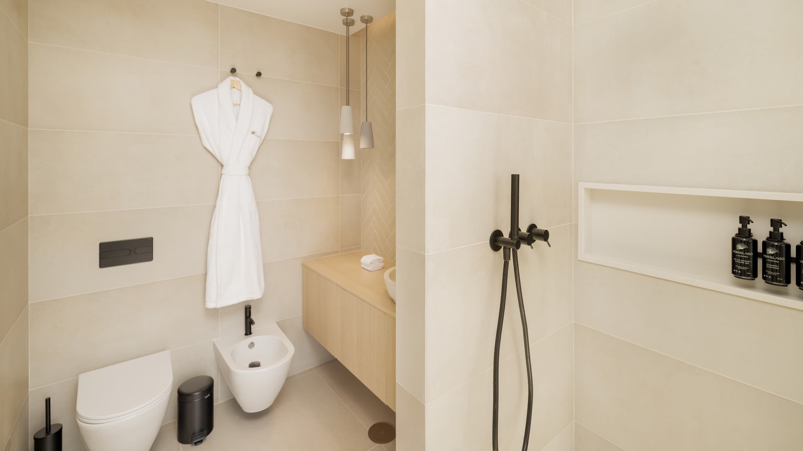 One-Bedroom Apartment - Image 8