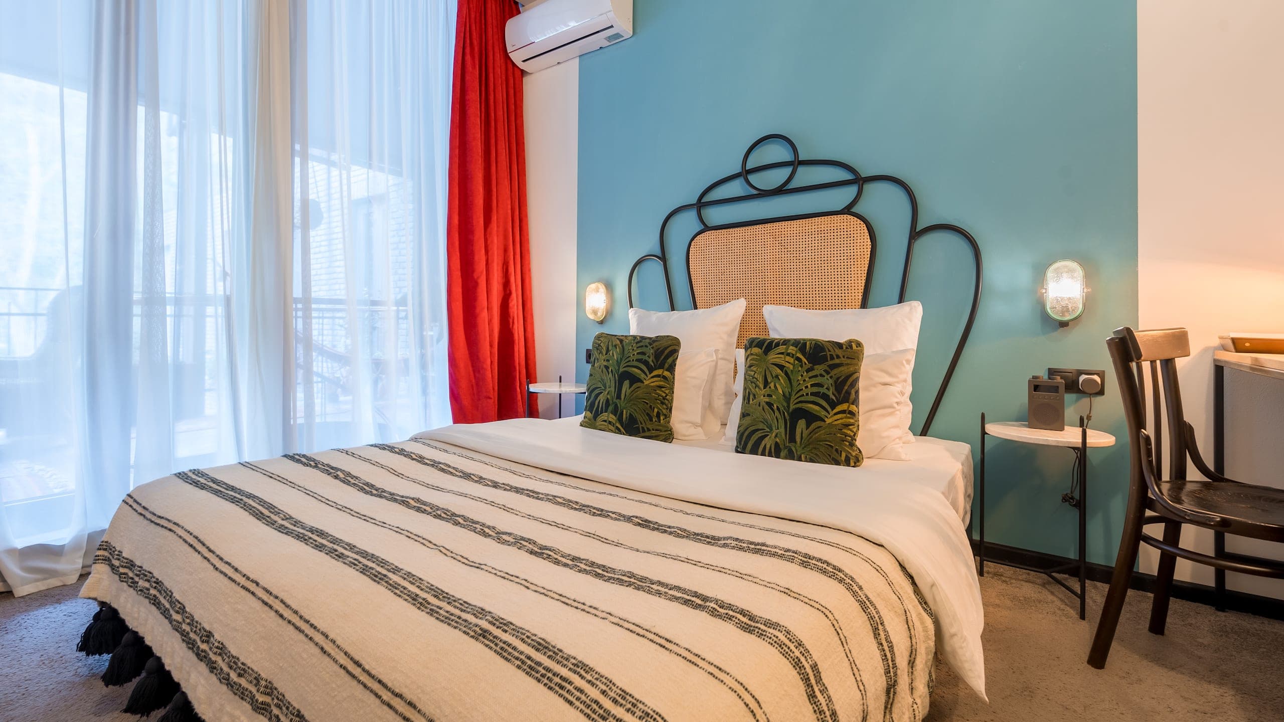 Small Room - Image 4