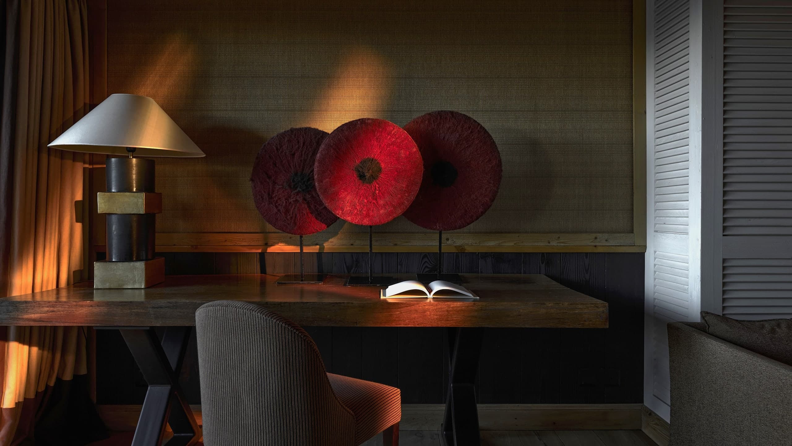 Deluxe Room - Image 4