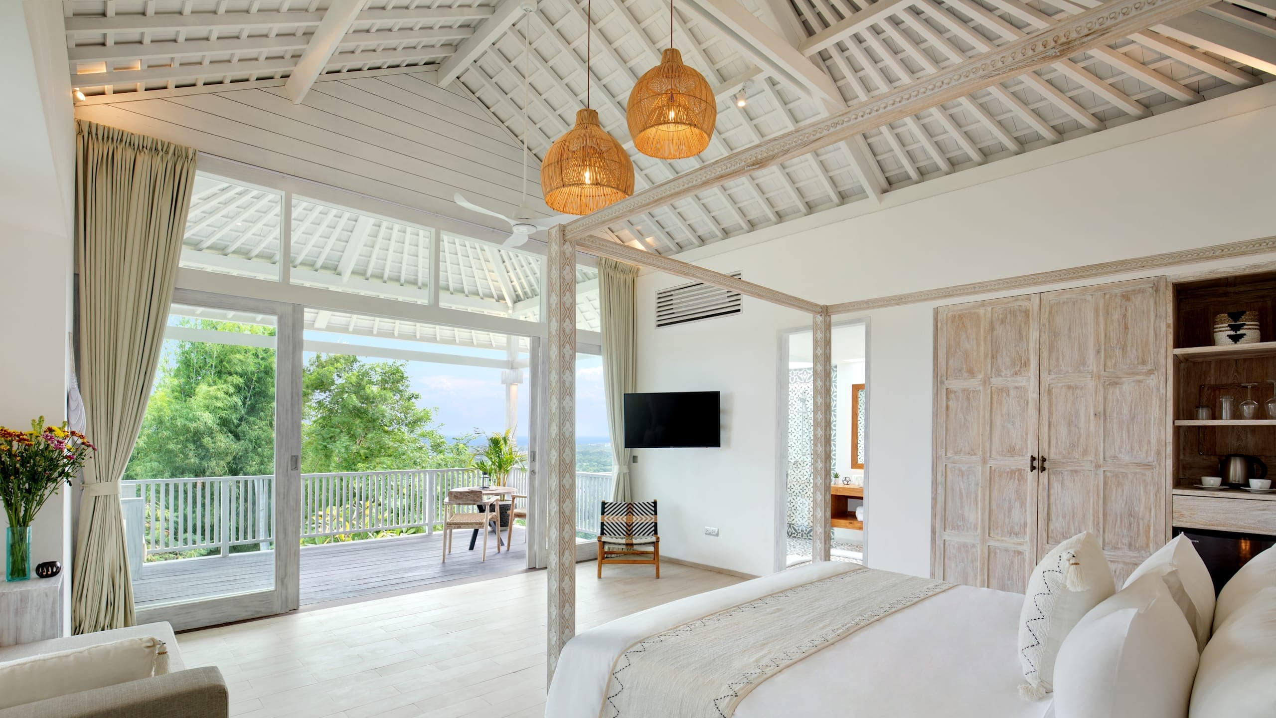 Studio Bedroom Garden View Villa - Image 6