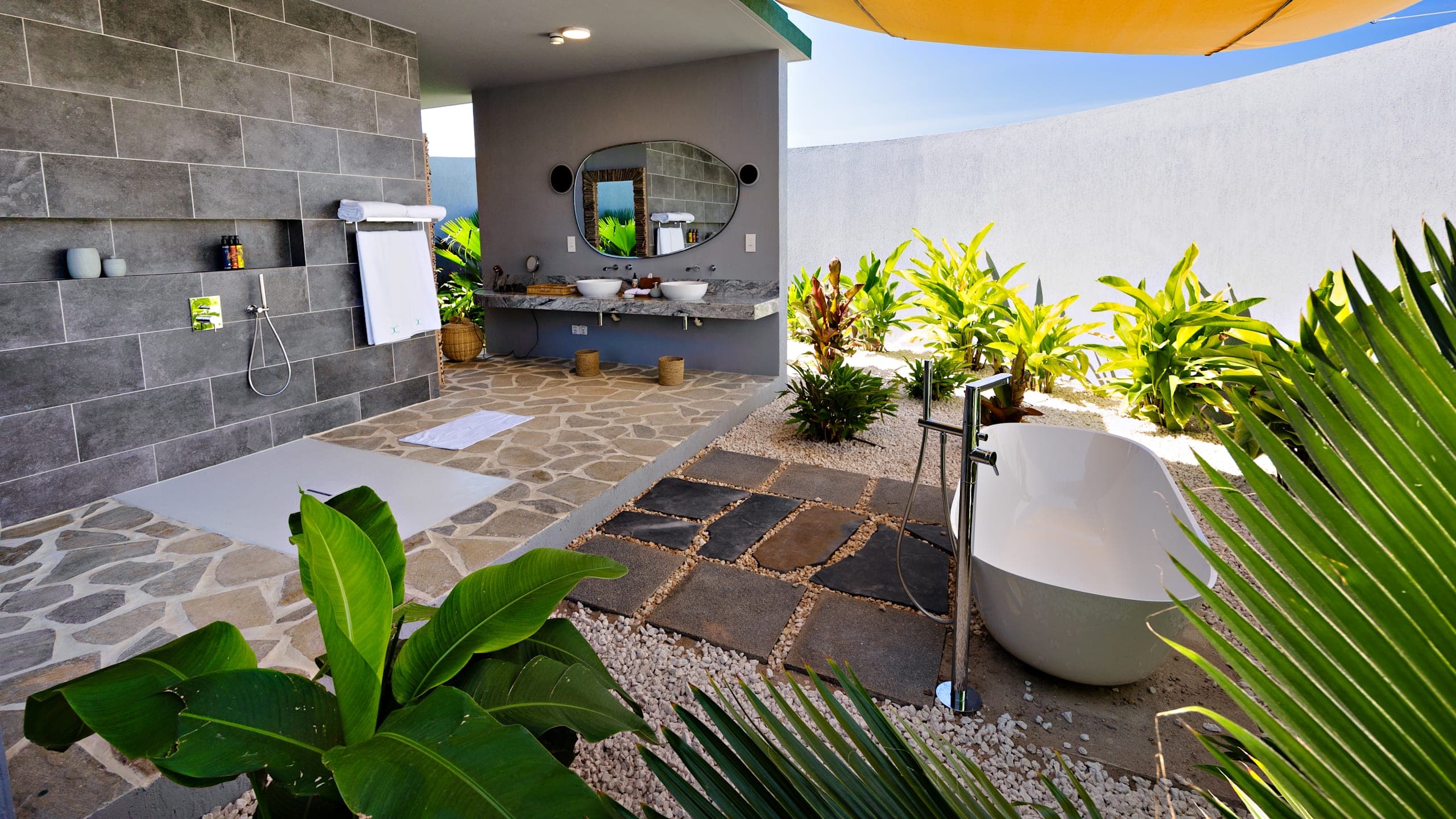 Sunrise Villa with Private Pool - Image 5