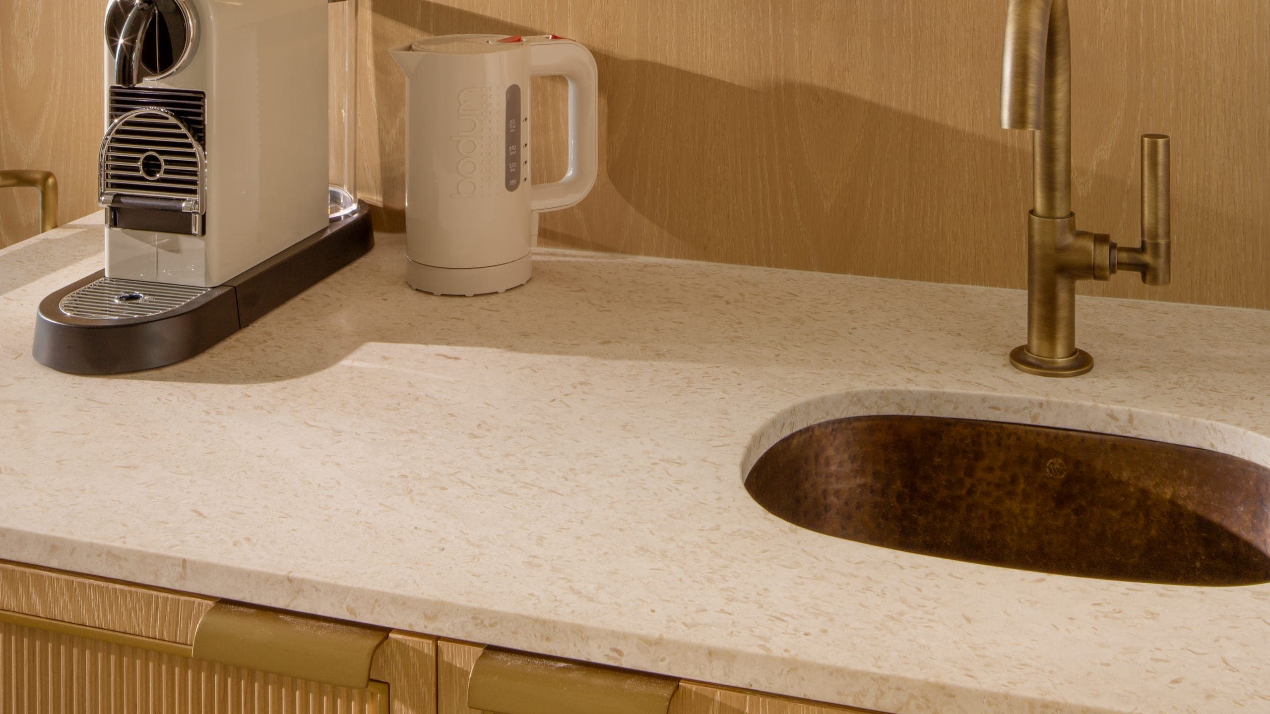 Guestroom Double Queen - Image 3