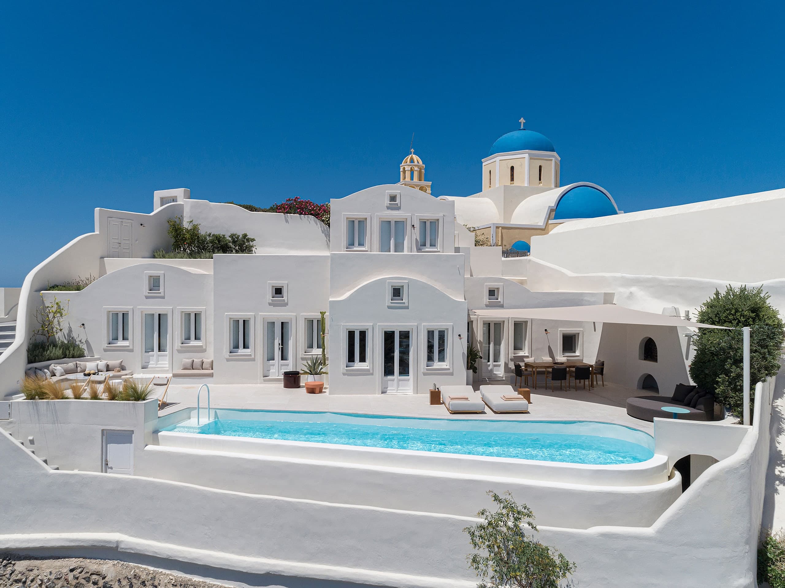 Canaves Oia Suites