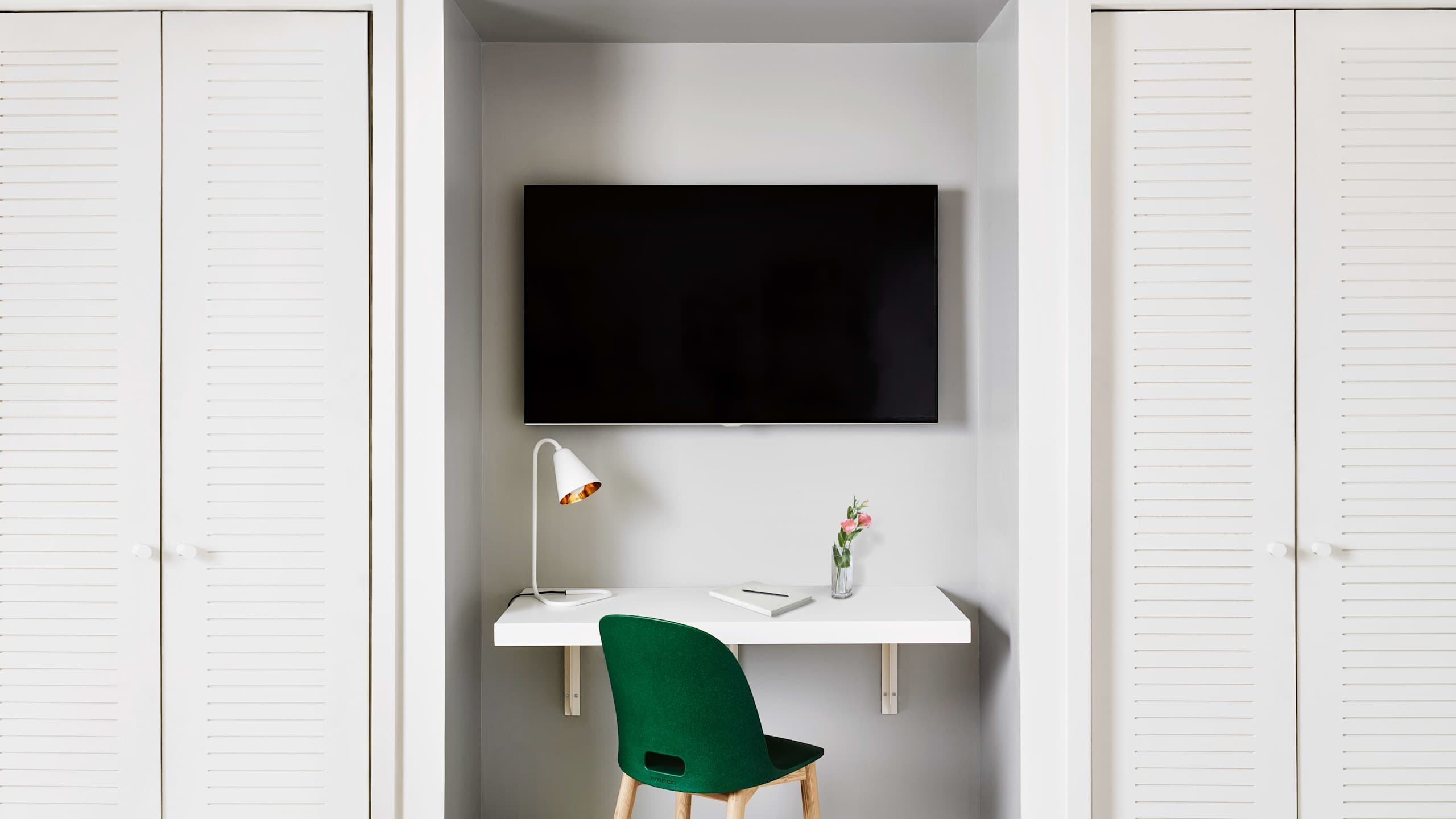 Standard Queen - Image 2